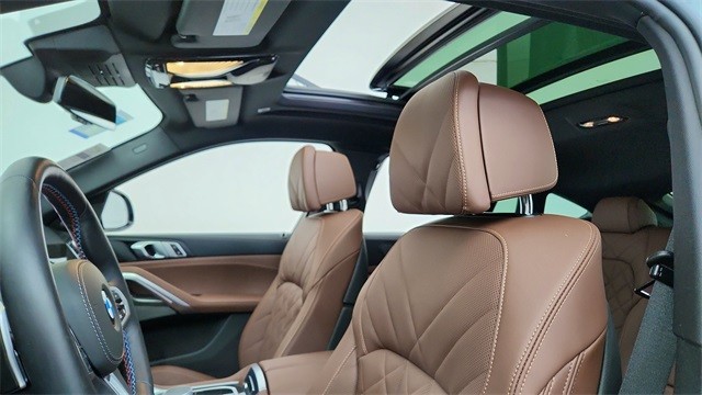 2025 BMW X6 M60i xDrive AWD