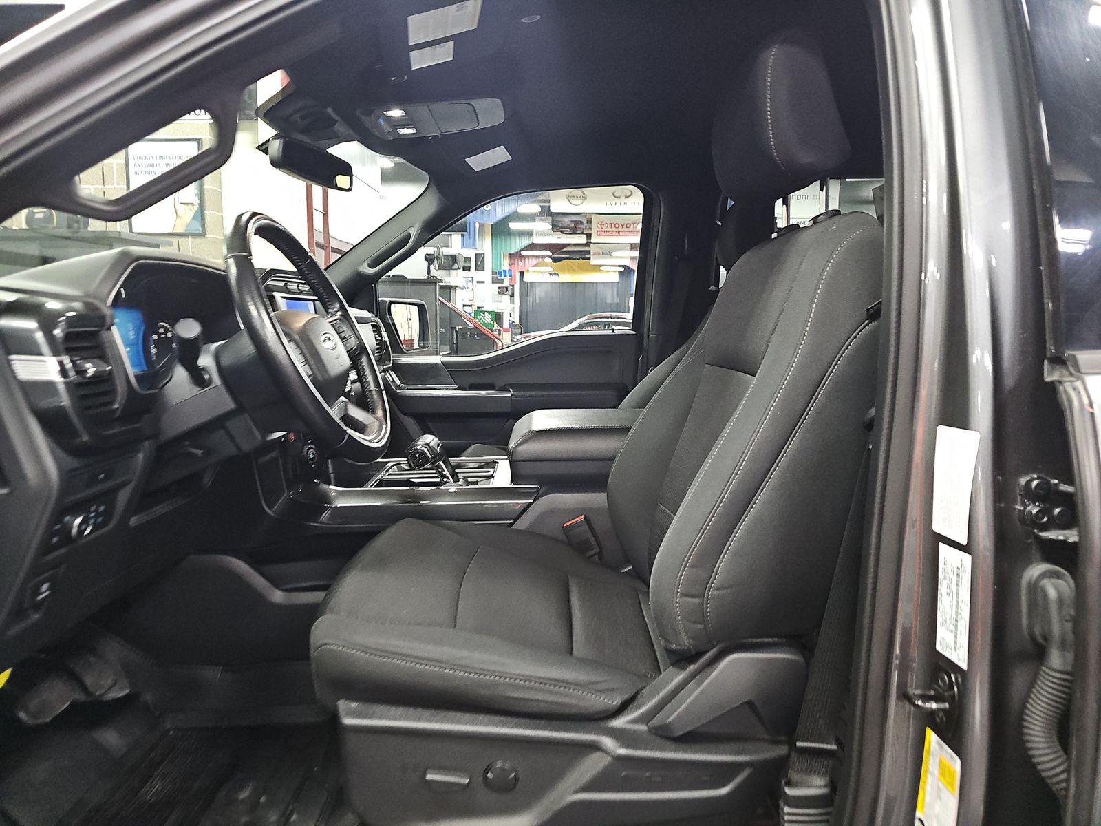 2022 Ford F-150 Hybrid XLT AWD