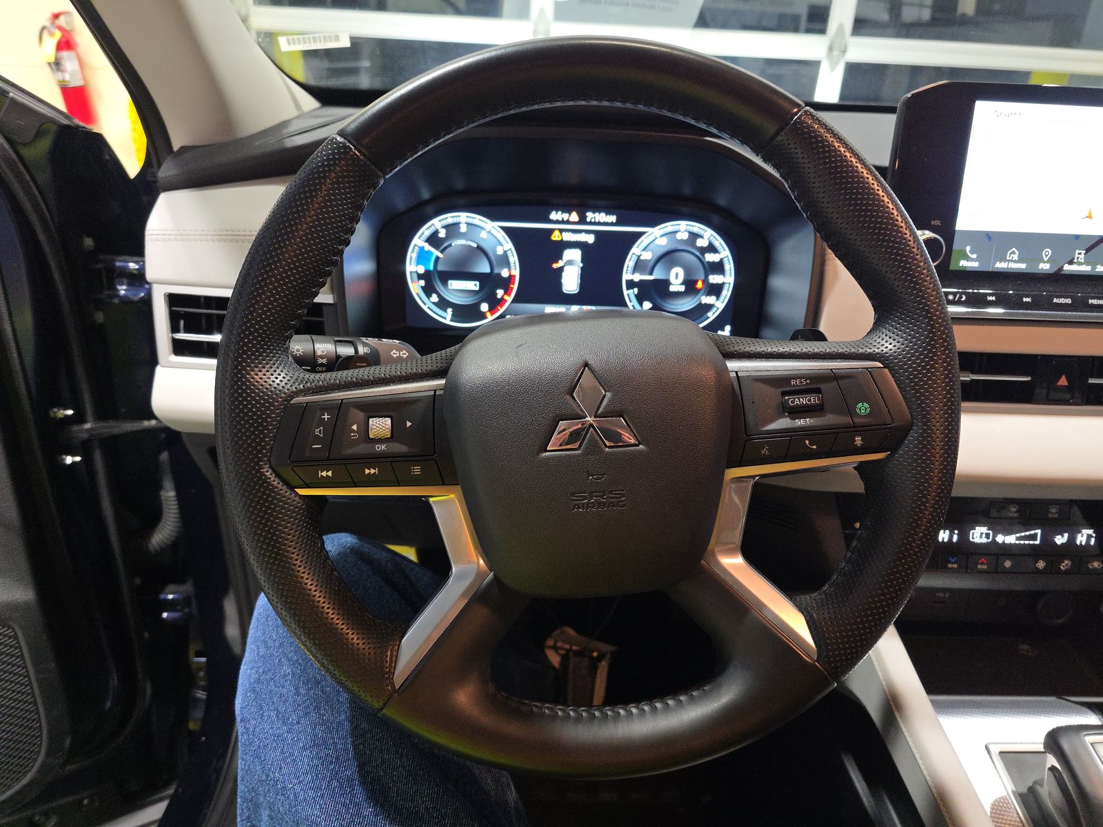 2024 Mitsubishi Outlander SEL FWD