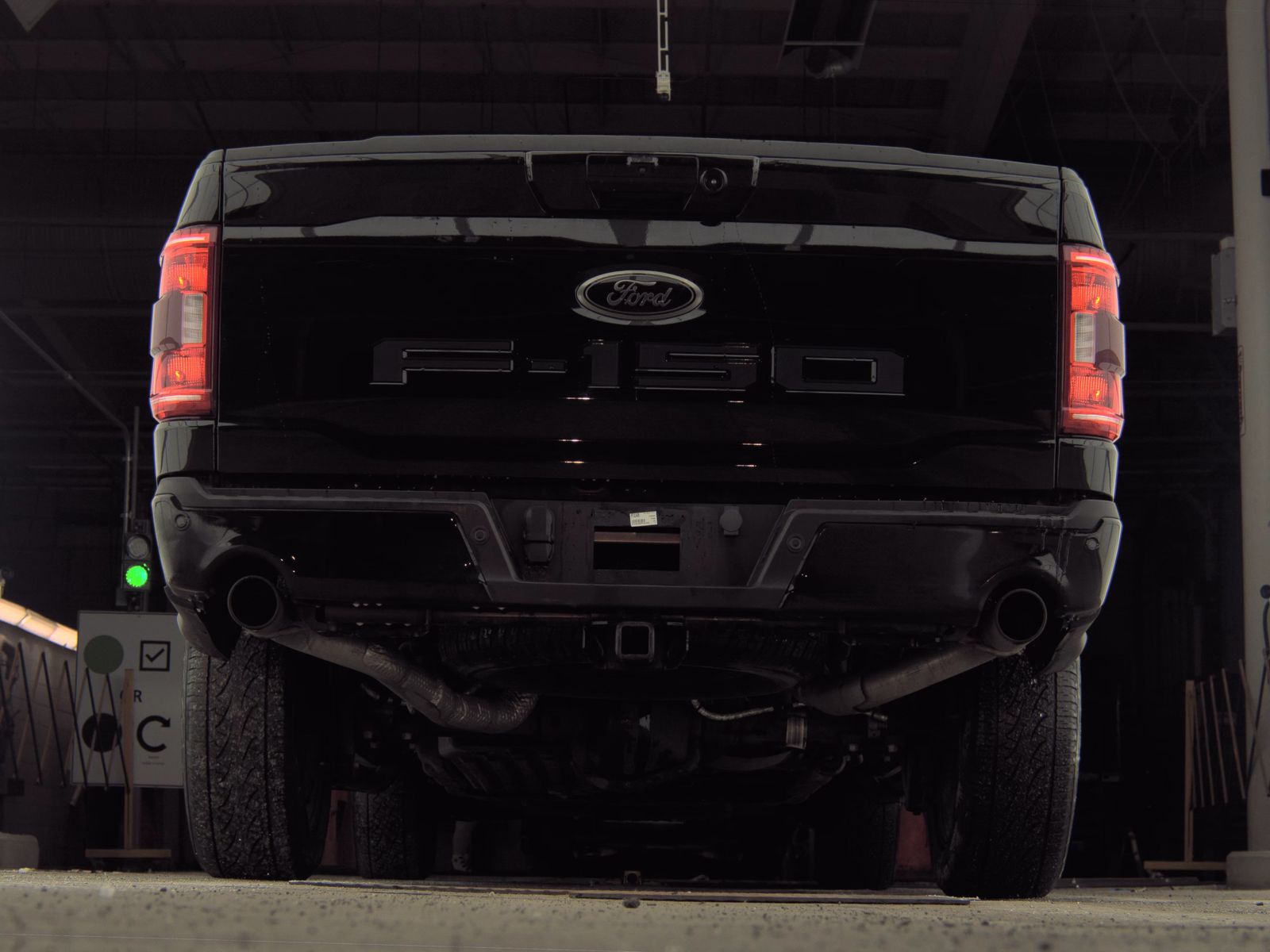 2023 Ford F-150 Hybrid XLT AWD