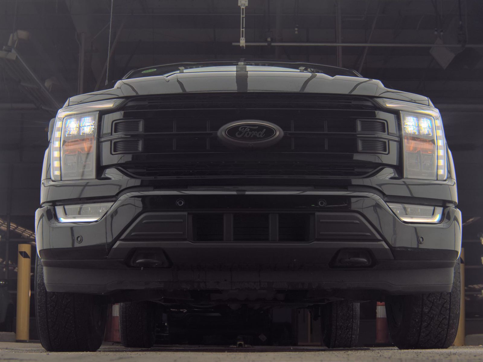 2023 Ford F-150 Hybrid XLT AWD