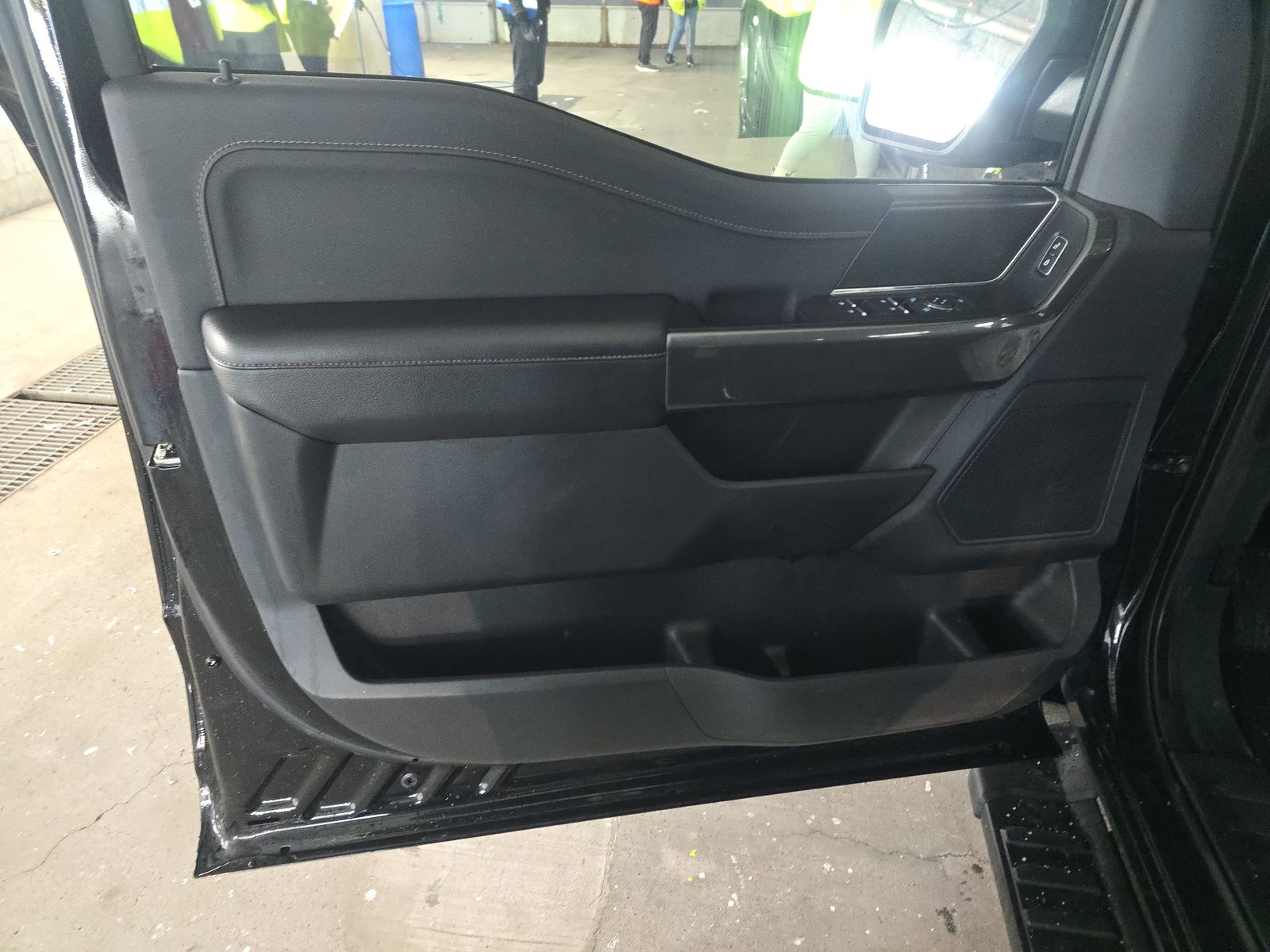 2023 Ford F-150 Hybrid XLT AWD