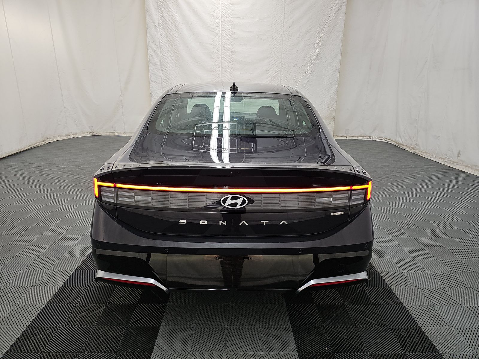 2025 Hyundai Sonata Hybrid Limited FWD