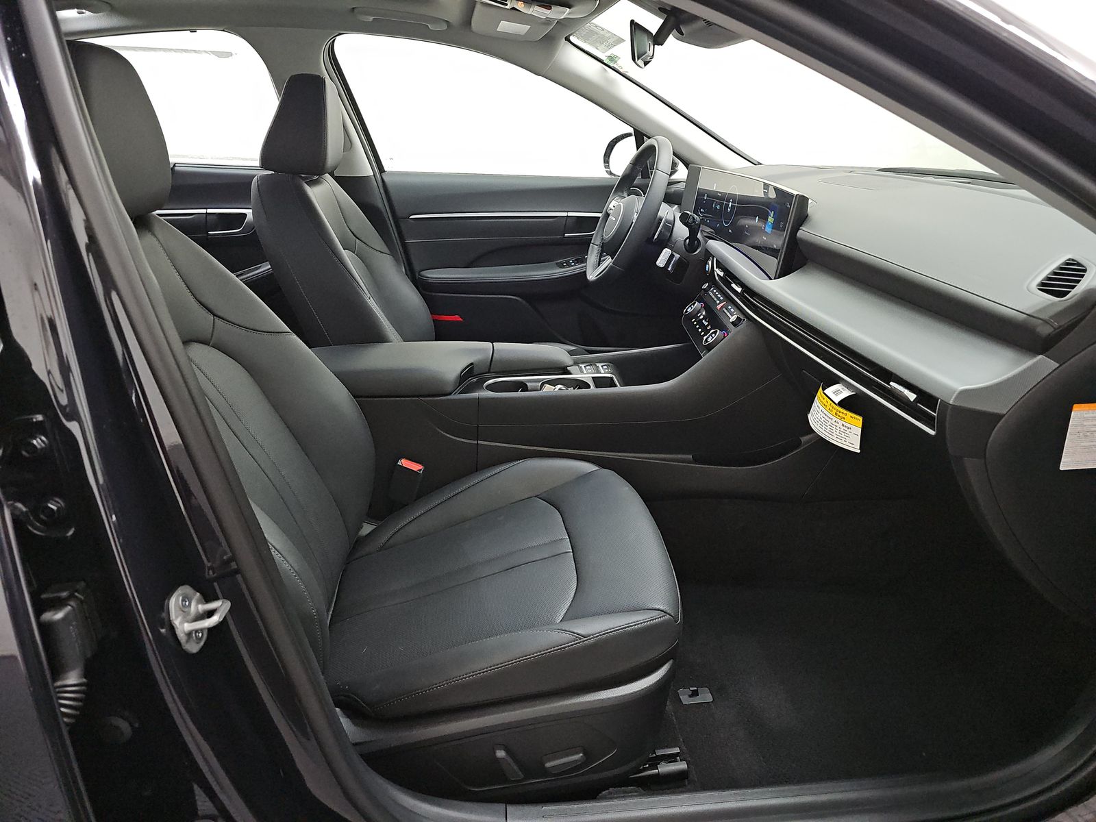 2025 Hyundai Sonata Hybrid Limited FWD