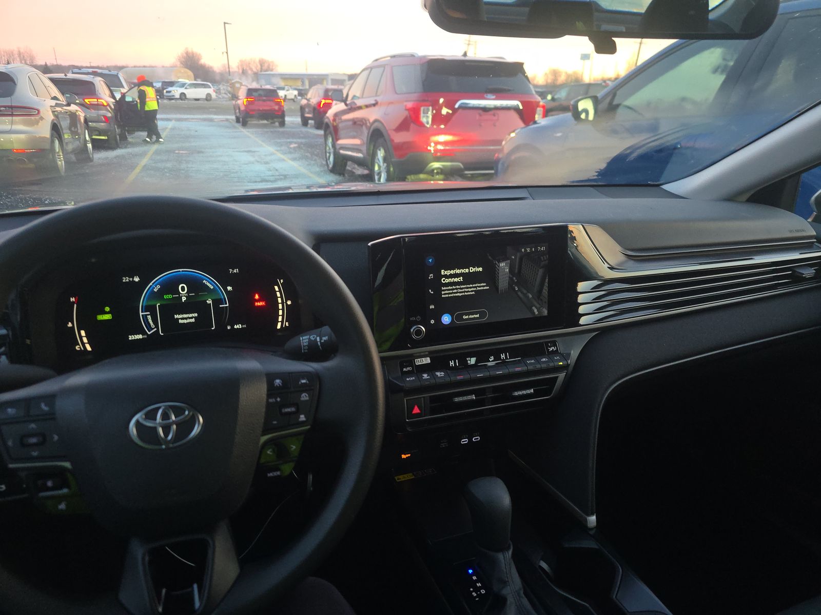 2025 Toyota Camry LE FWD