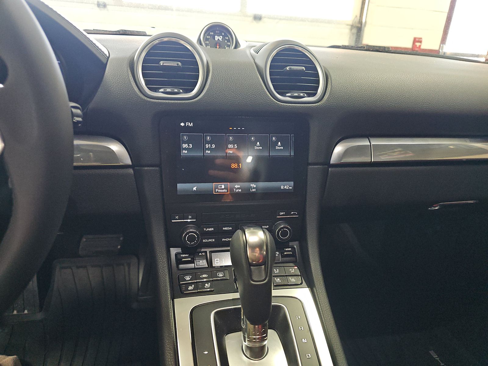 2025 Porsche 718 Cayman Base RWD