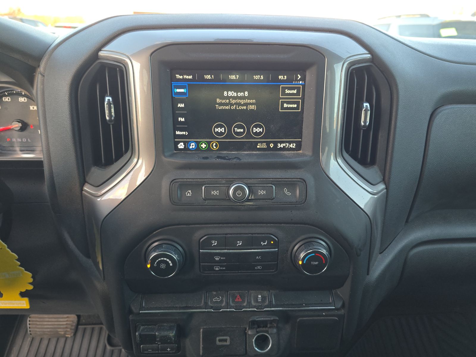 2020 Chevrolet Silverado 1500 Custom AWD