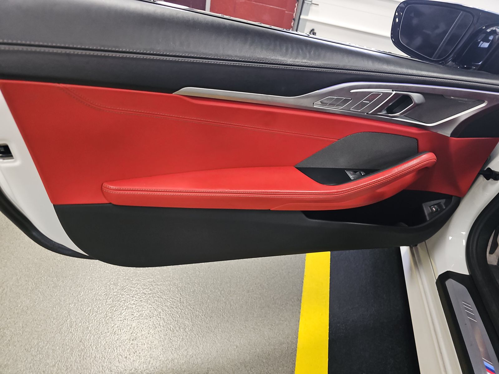 2023 BMW 8 Series M850i xDrive AWD