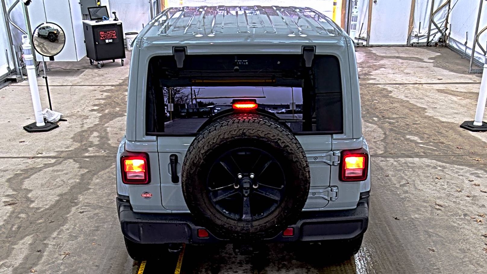 2023 Jeep Wrangler Sahara Altitude AWD