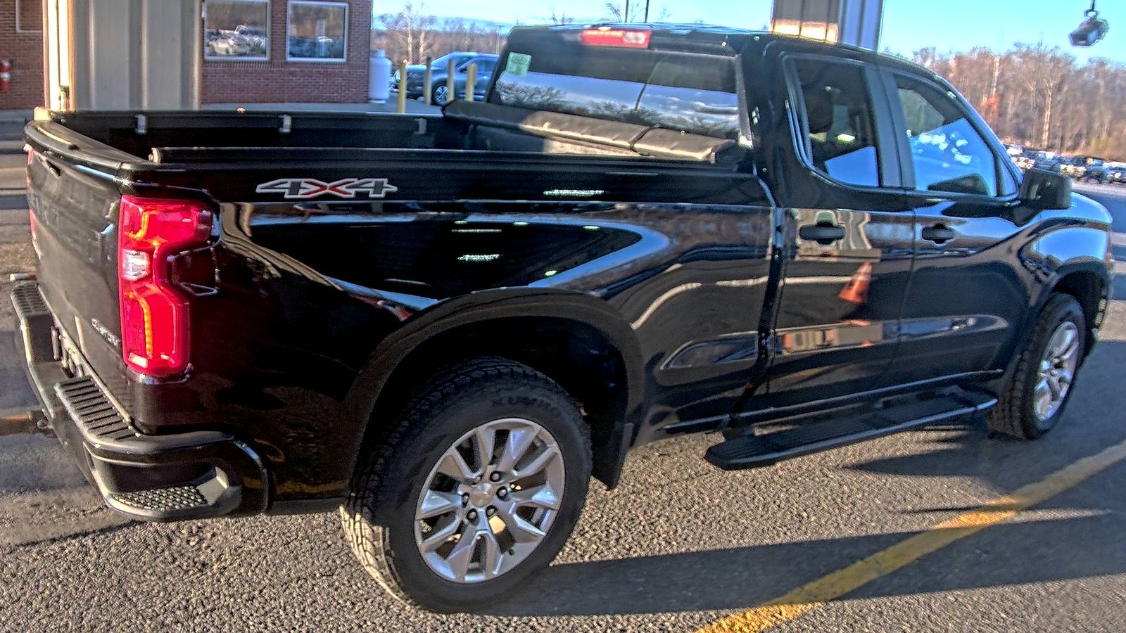 2020 Chevrolet Silverado 1500 Custom AWD