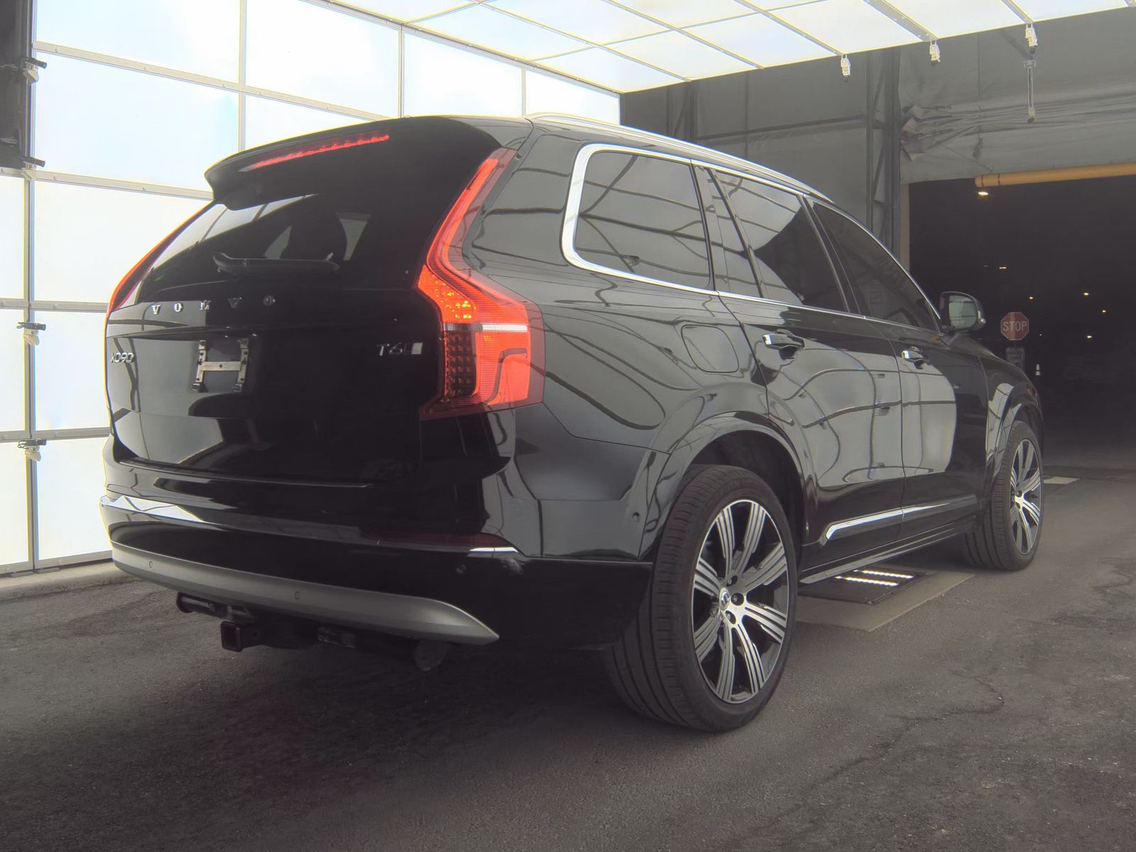 2022 Volvo XC90 T6 Inscription AWD