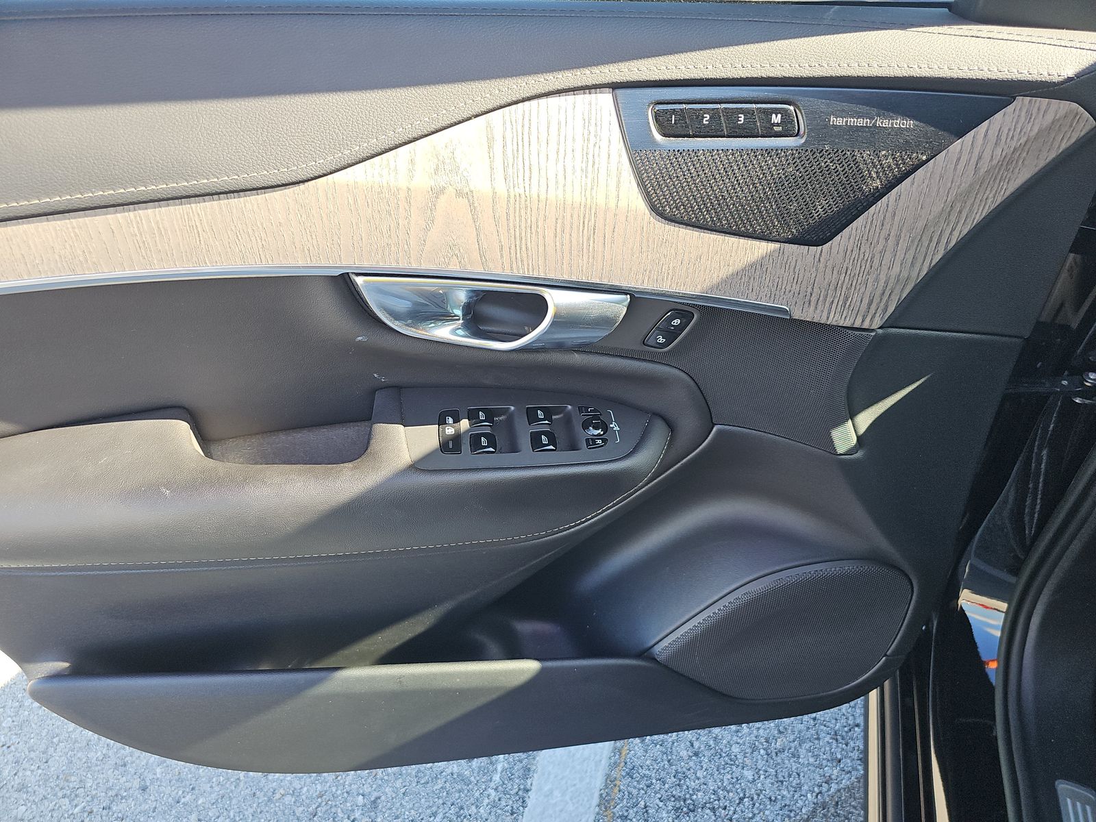 2022 Volvo XC90 T6 Inscription AWD