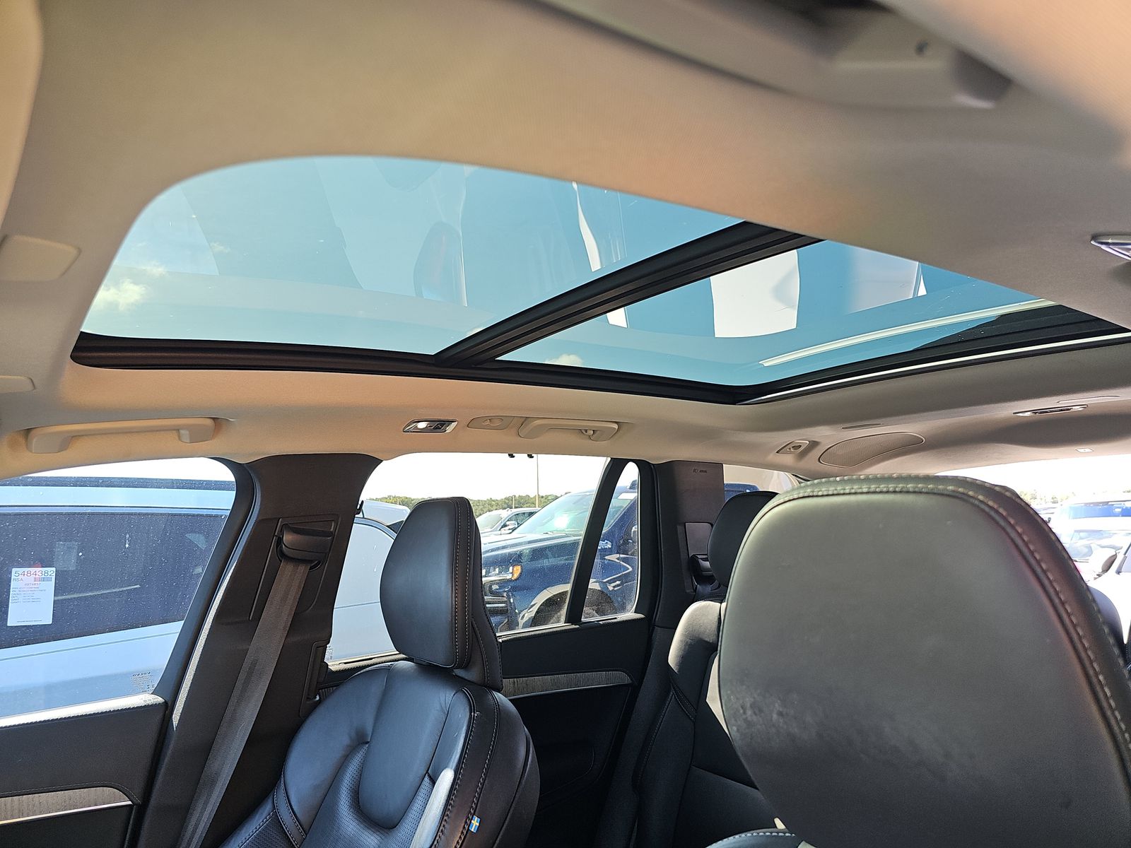 2022 Volvo XC90 T6 Inscription AWD