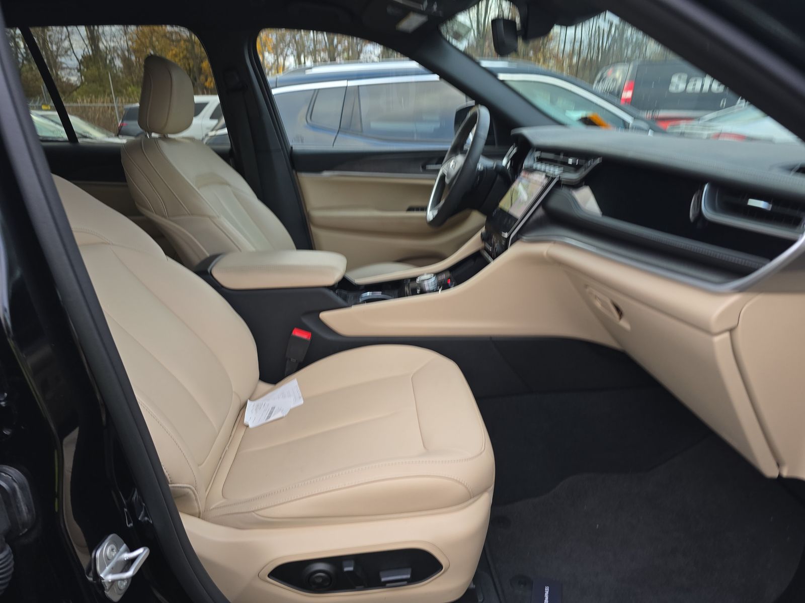 2023 Jeep Grand Cherokee Limited AWD