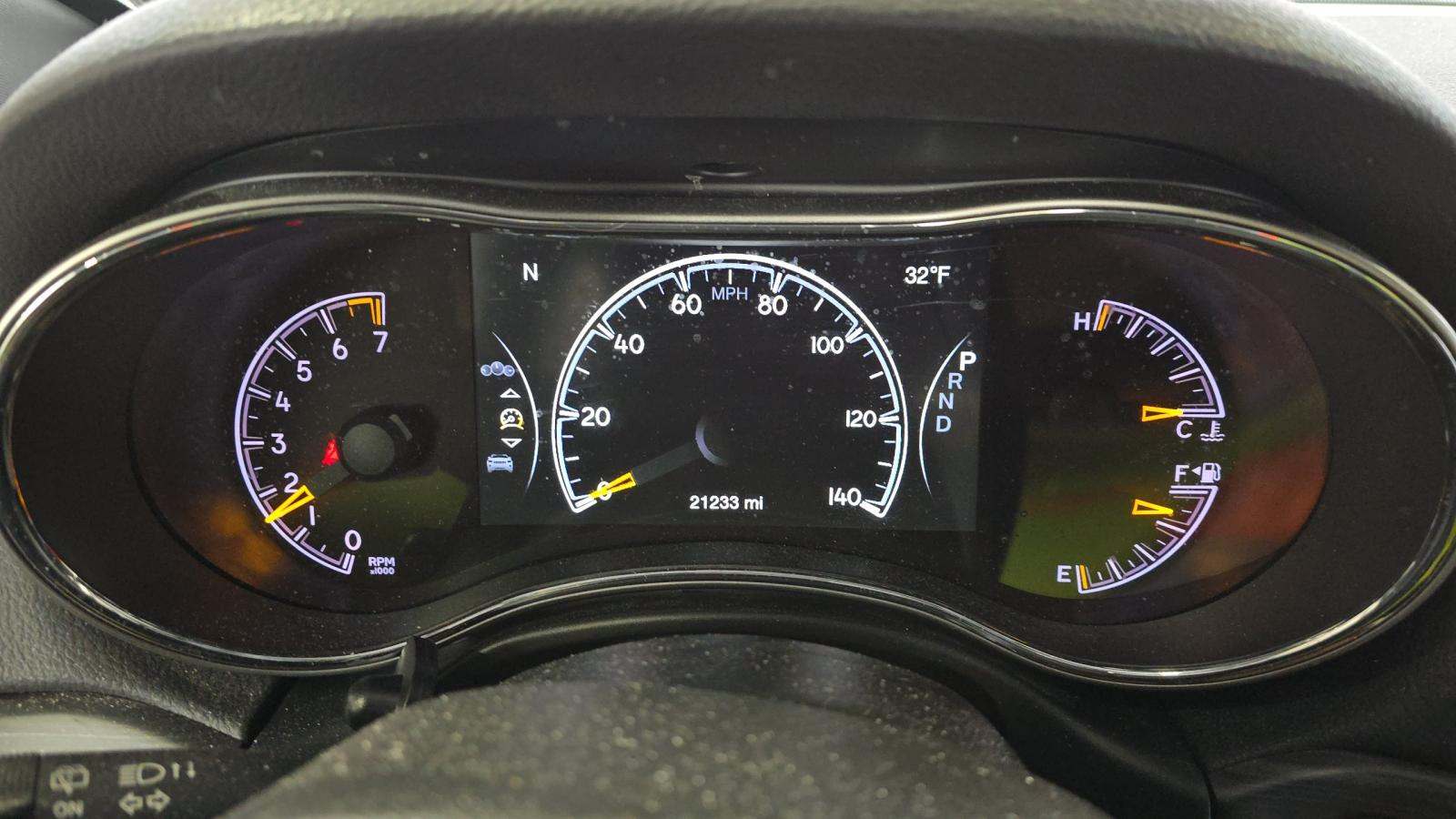 2022 Jeep Grand Cherokee Laredo X AWD