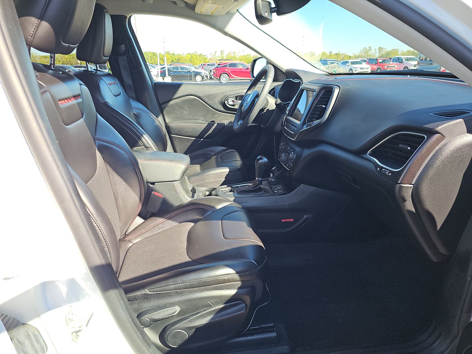 2022 Jeep Cherokee Trailhawk AWD