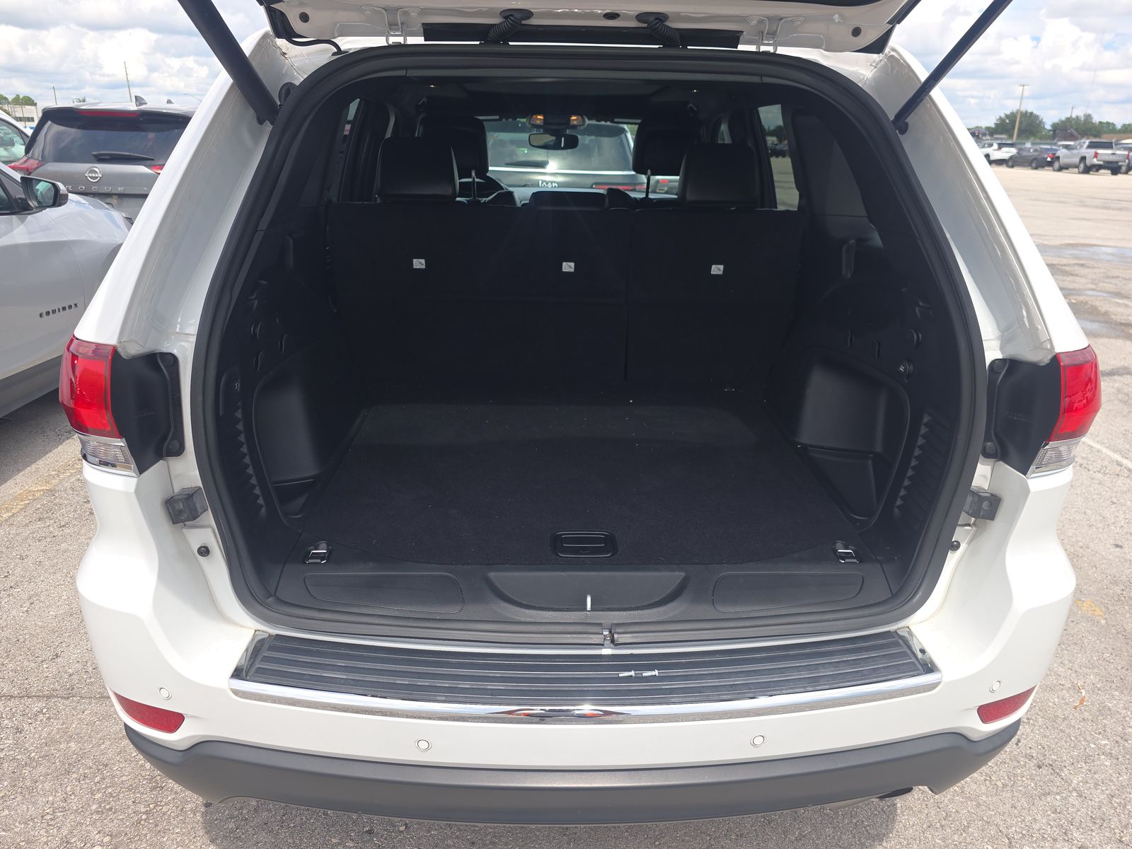 2022 Jeep Grand Cherokee Limited RWD