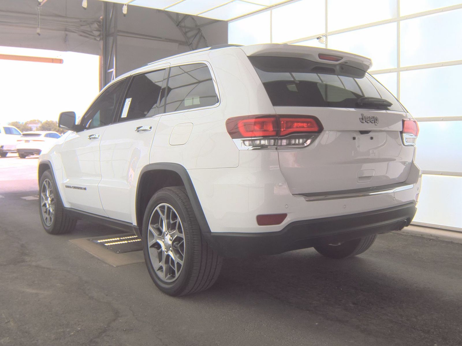 2022 Jeep Grand Cherokee Limited RWD