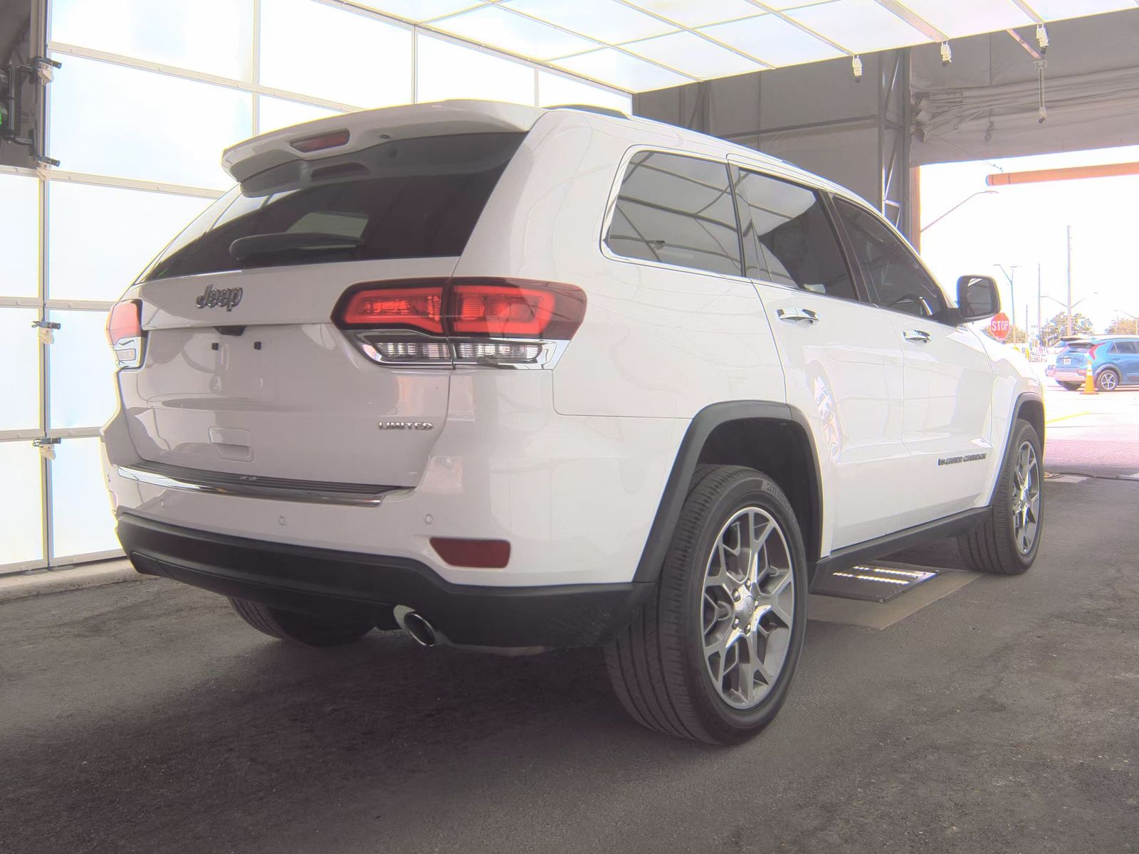 2022 Jeep Grand Cherokee Limited RWD
