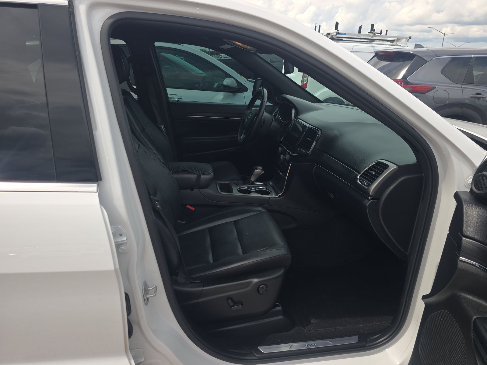 2022 Jeep Grand Cherokee Limited RWD