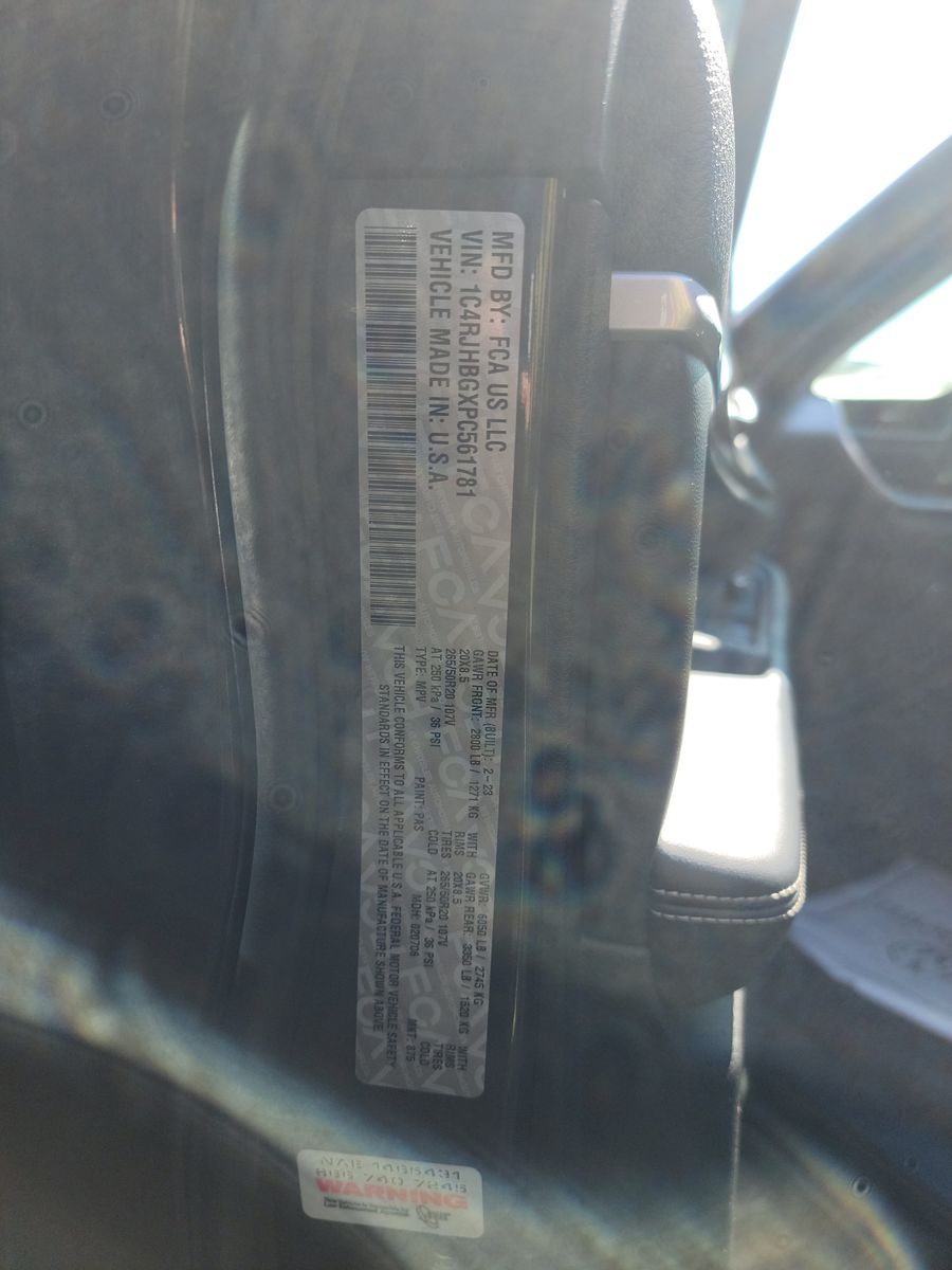 2023 Jeep Grand Cherokee Limited AWD