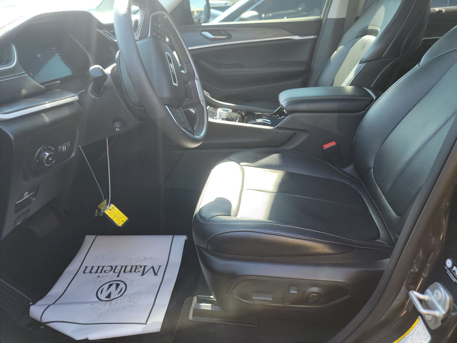 2023 Jeep Grand Cherokee Limited AWD