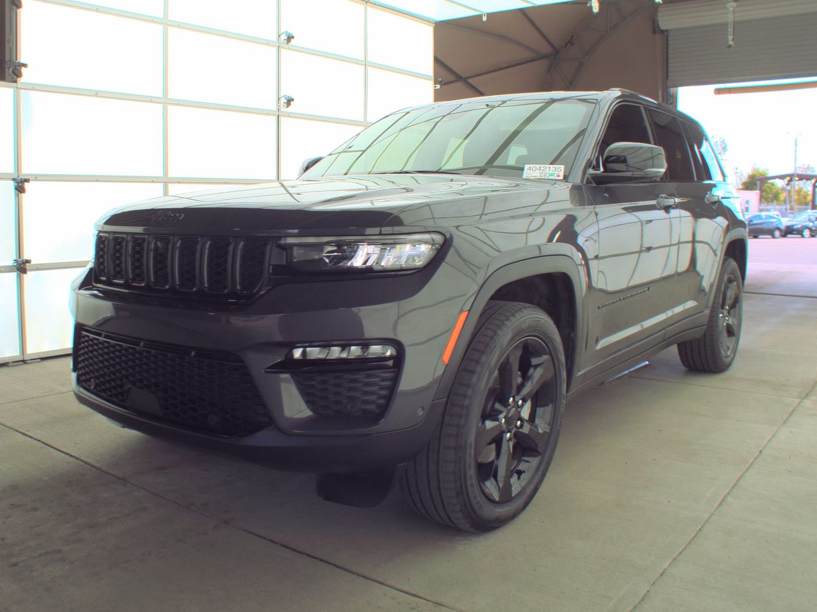 2023 Jeep Grand Cherokee Limited AWD
