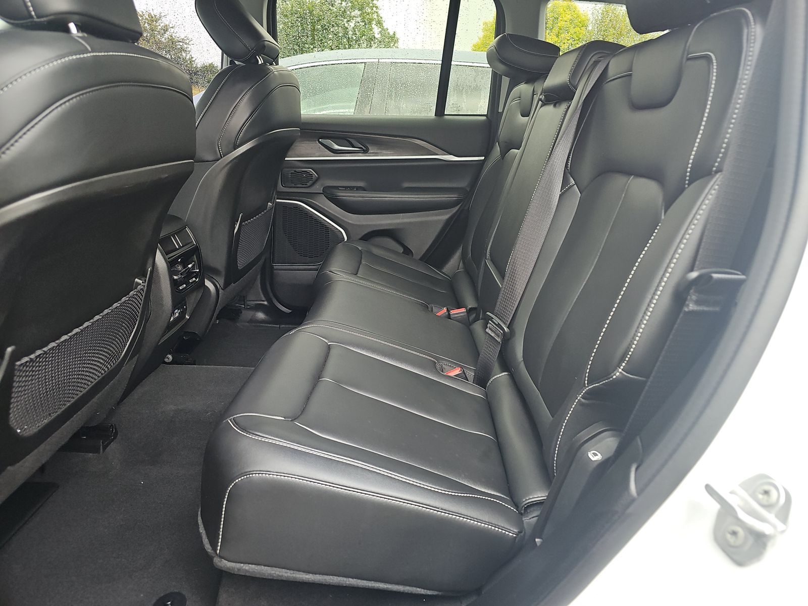 2022 Jeep Grand Cherokee Limited AWD