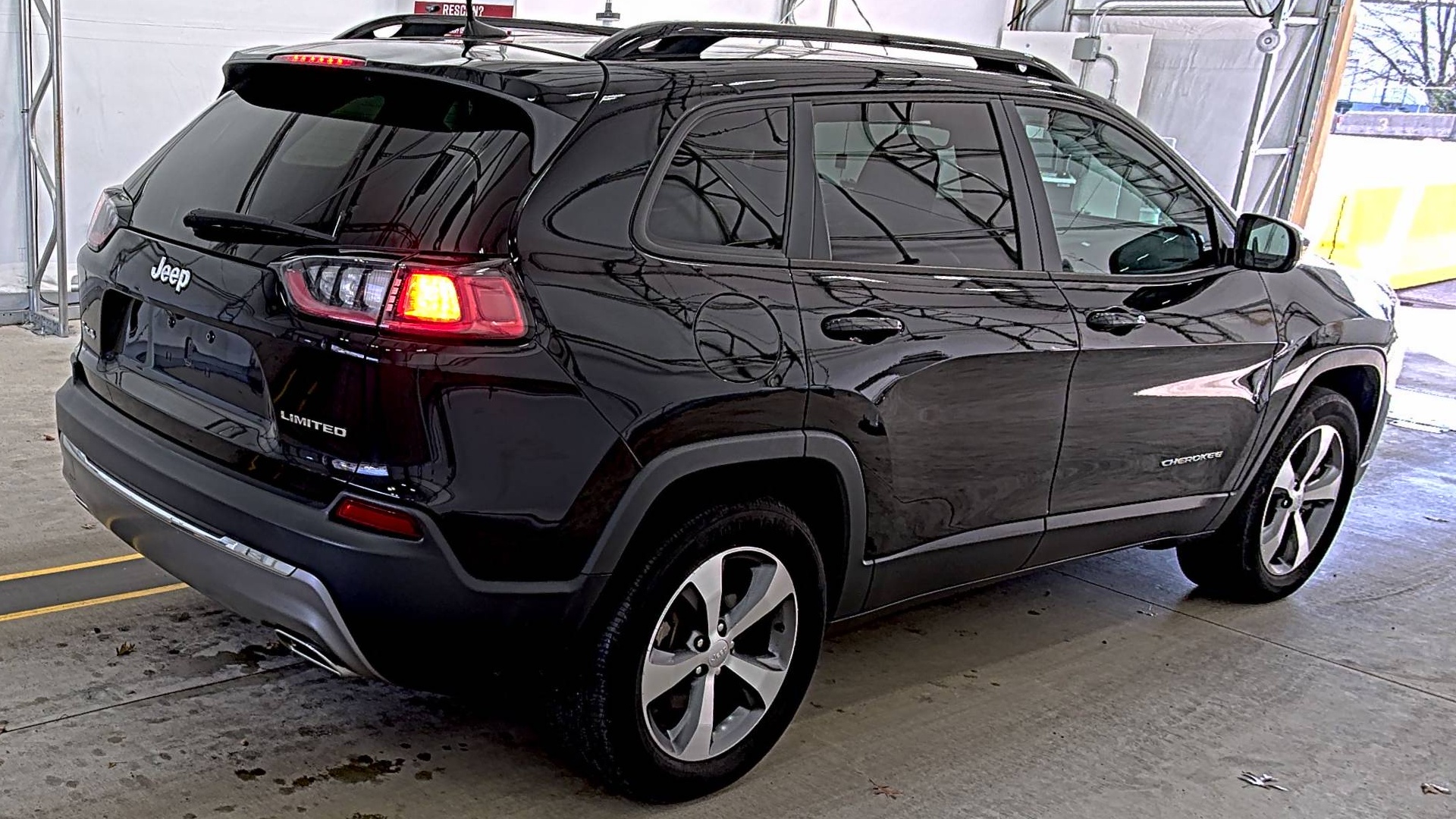 2022 Jeep Cherokee Limited AWD