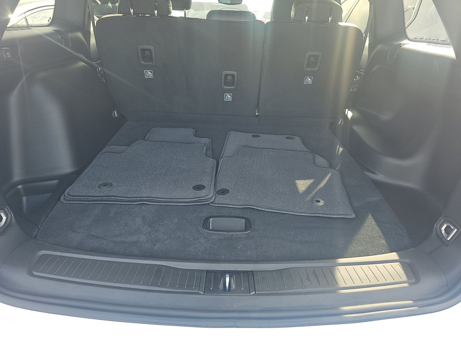 2022 Jeep Grand Cherokee Altitude AWD