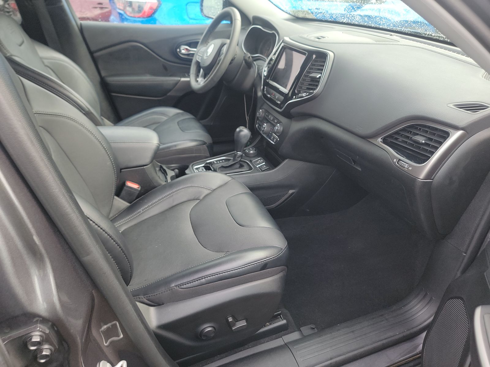 2022 Jeep Cherokee Limited AWD