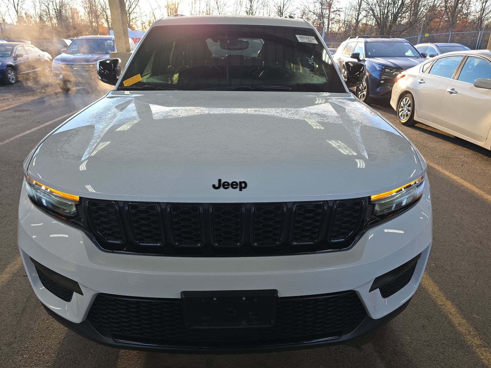 2023 Jeep Grand Cherokee Altitude AWD