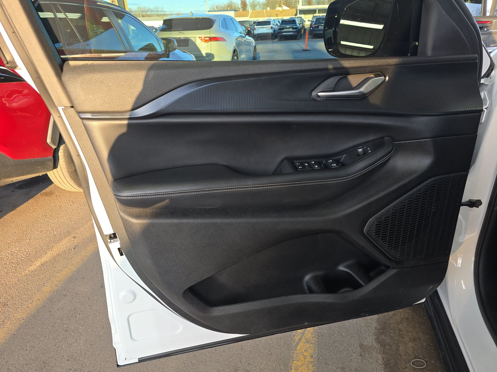 2023 Jeep Grand Cherokee Altitude AWD