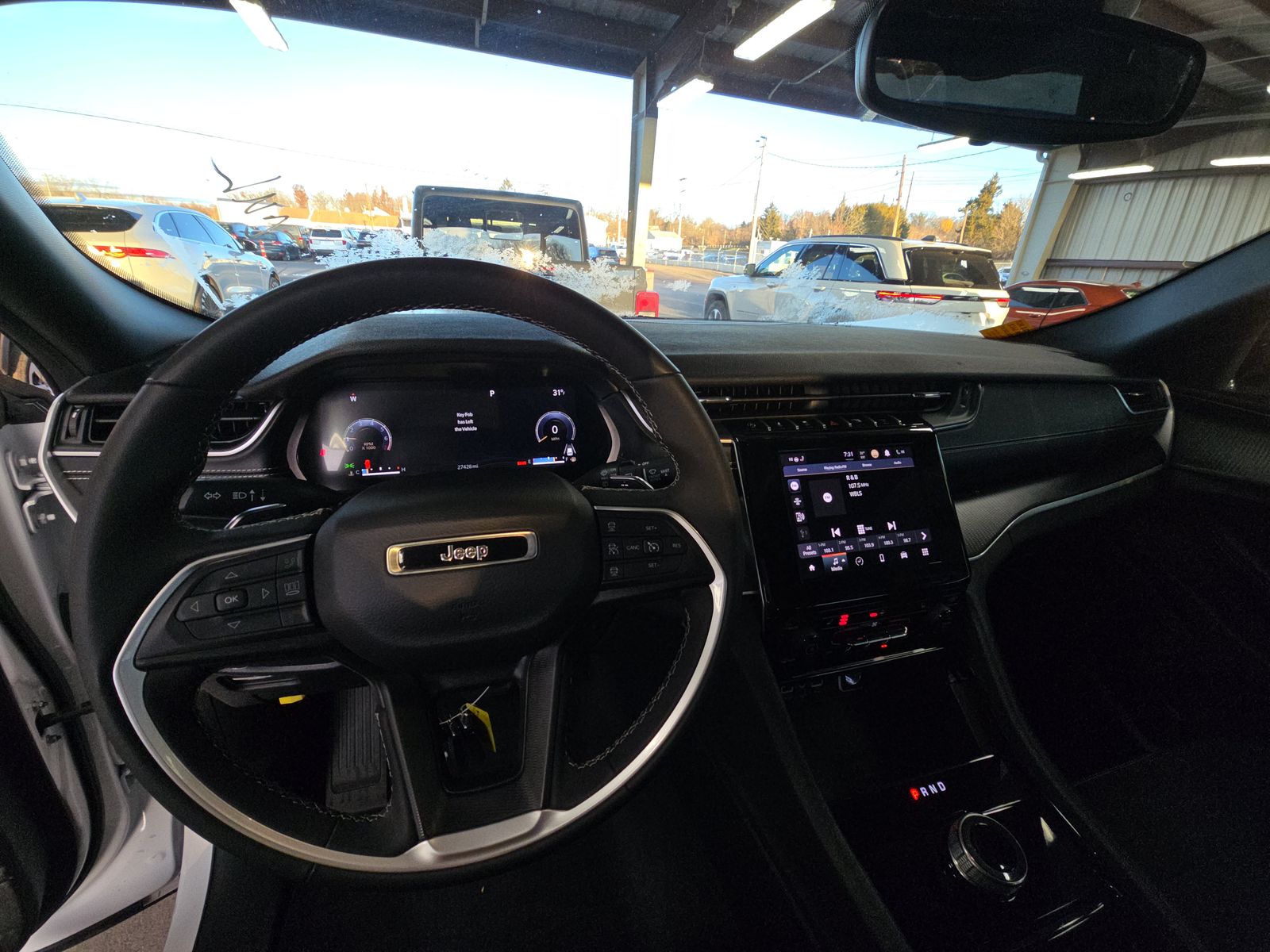 2023 Jeep Grand Cherokee Altitude AWD
