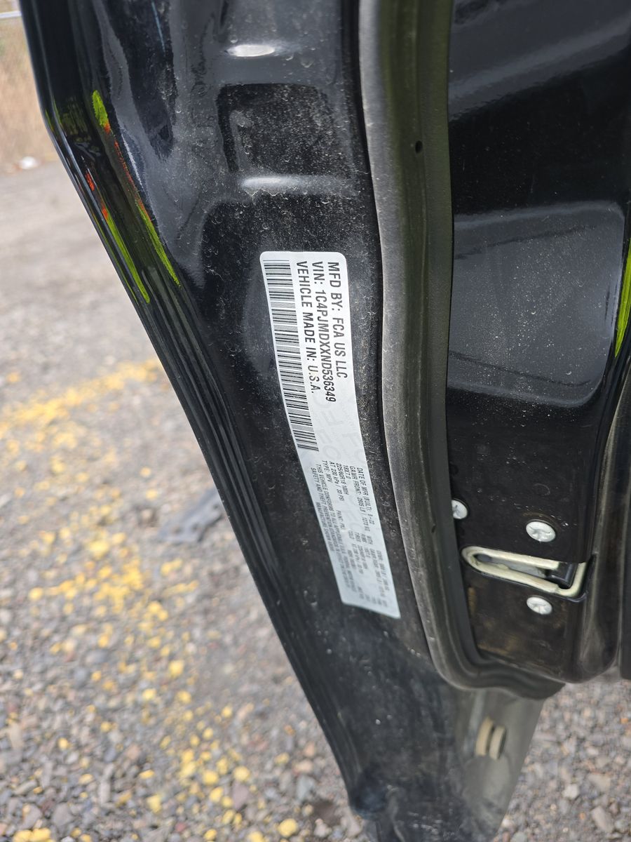 2022 Jeep Cherokee Limited AWD