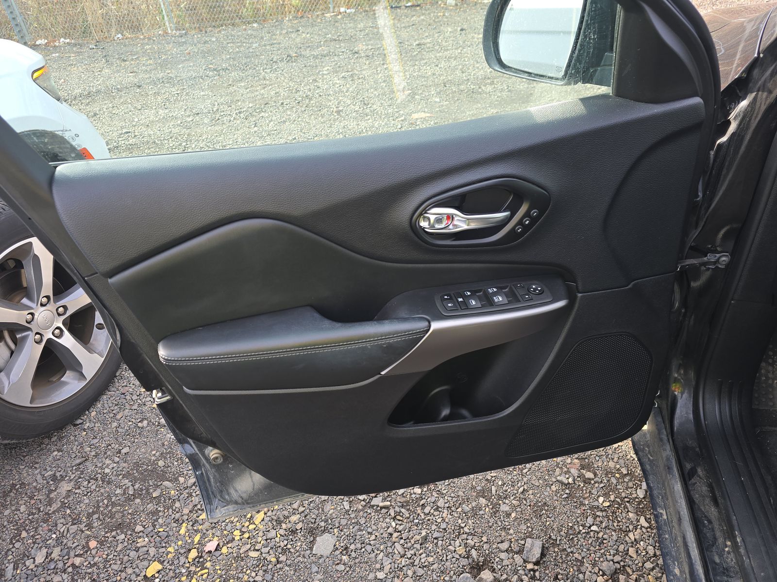 2022 Jeep Cherokee Limited AWD