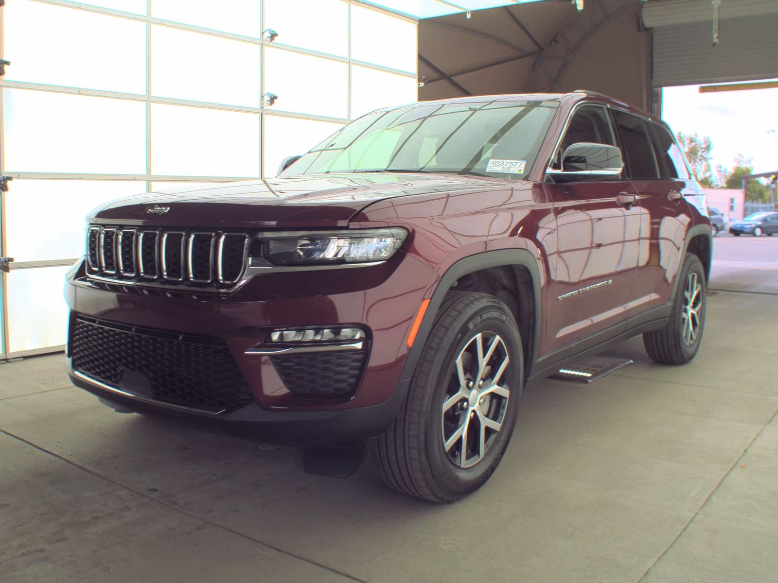 2023 Jeep Grand Cherokee Limited AWD