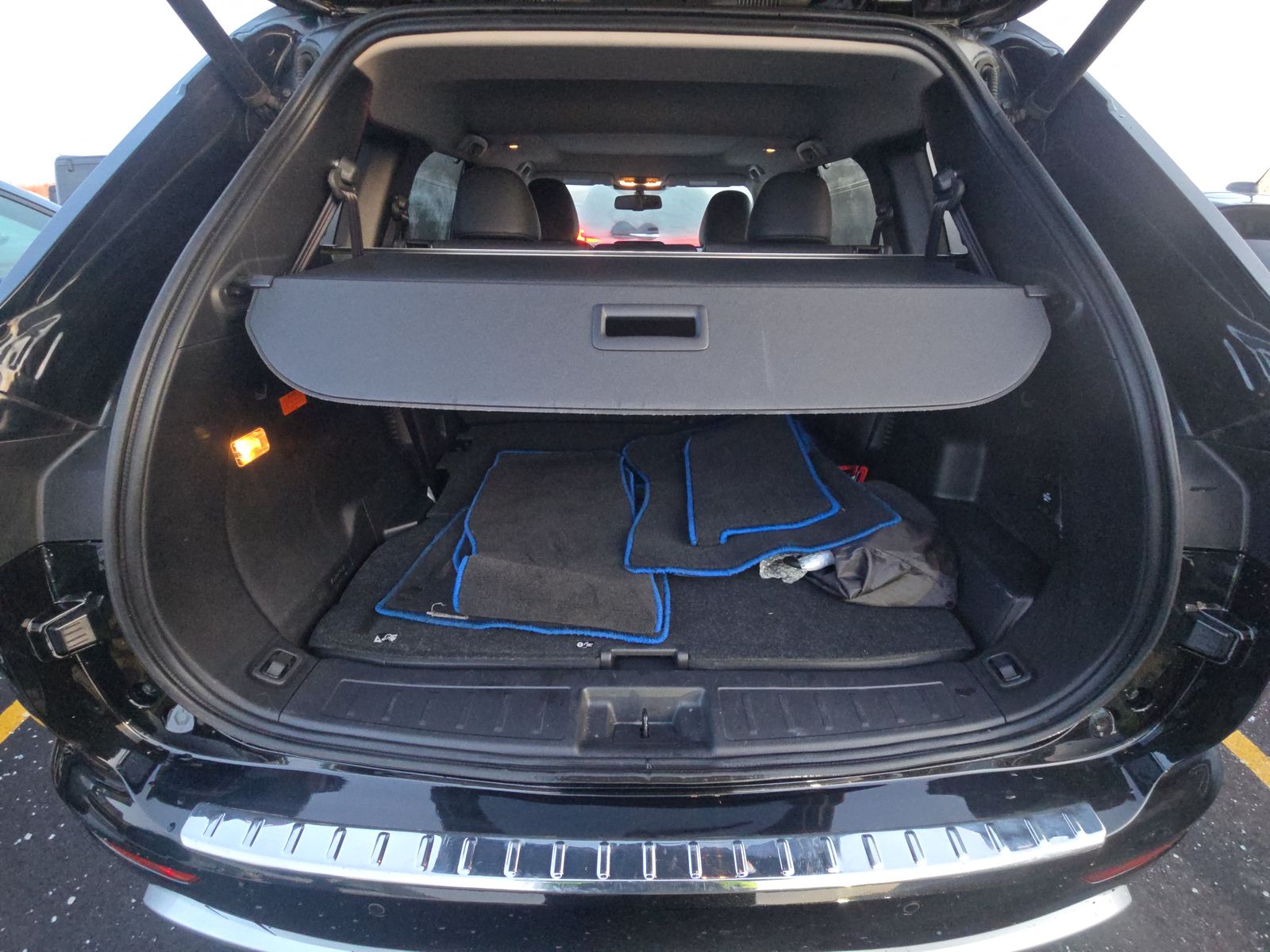 2024 Mitsubishi Outlander PHEV SEL Black Edition AWD