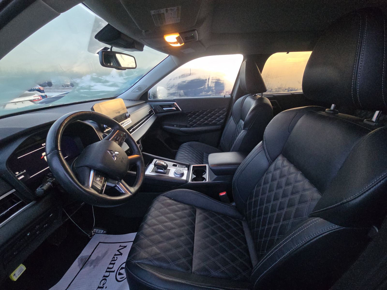 2024 Mitsubishi Outlander PHEV SEL Black Edition AWD