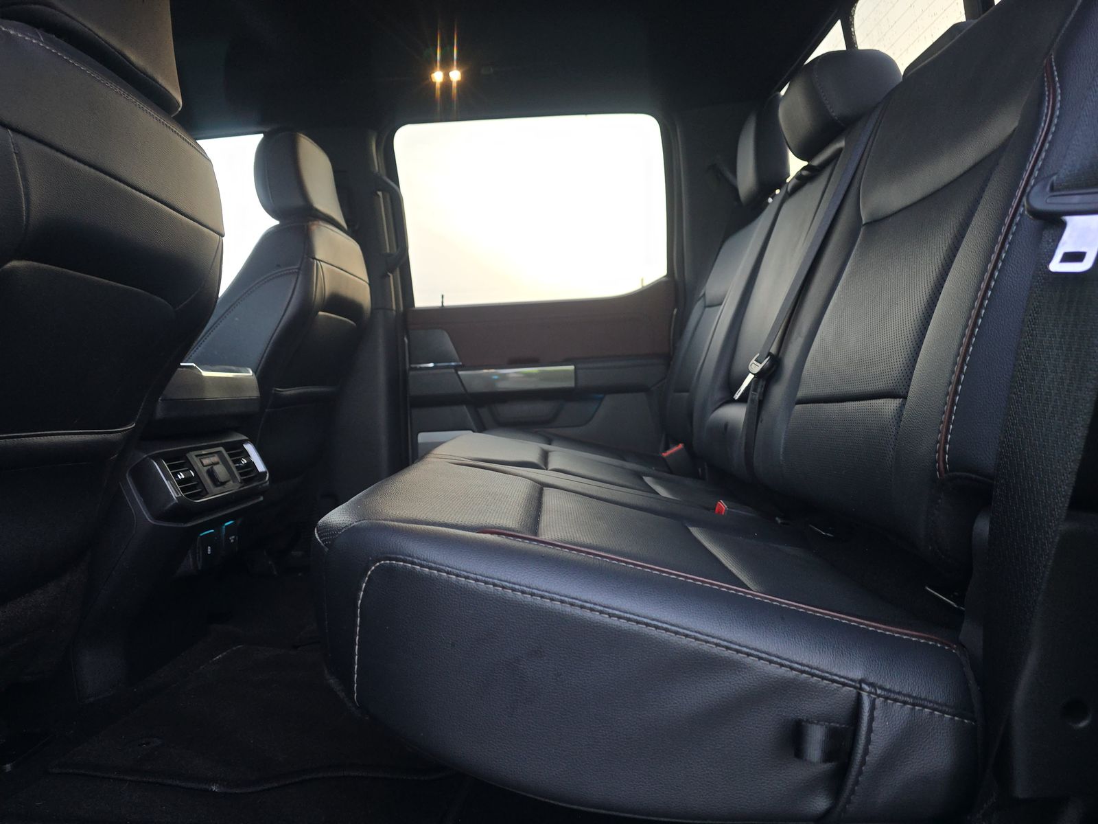 2023 Ford F-150 Hybrid Lariat AWD