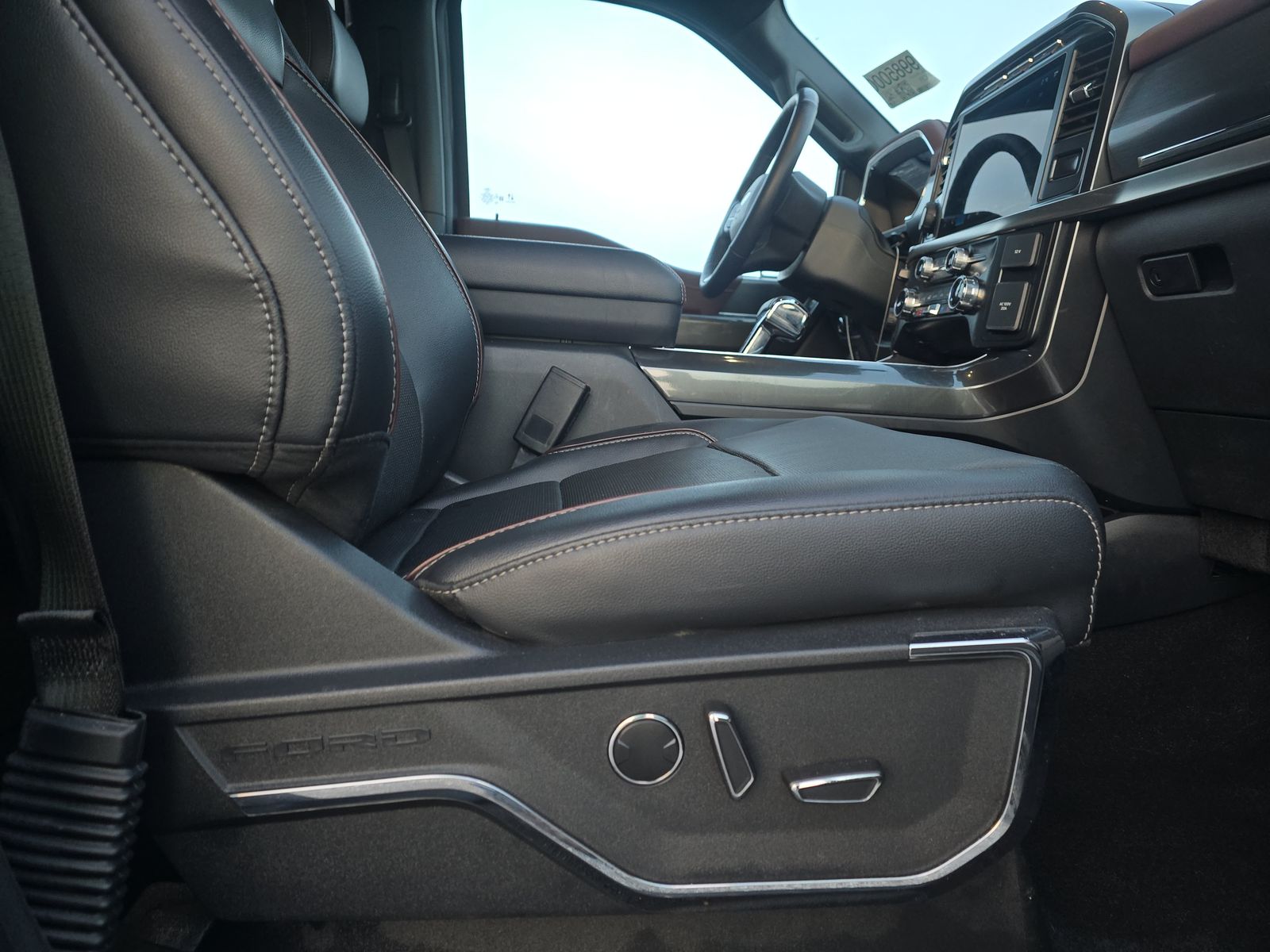 2023 Ford F-150 Hybrid Lariat AWD