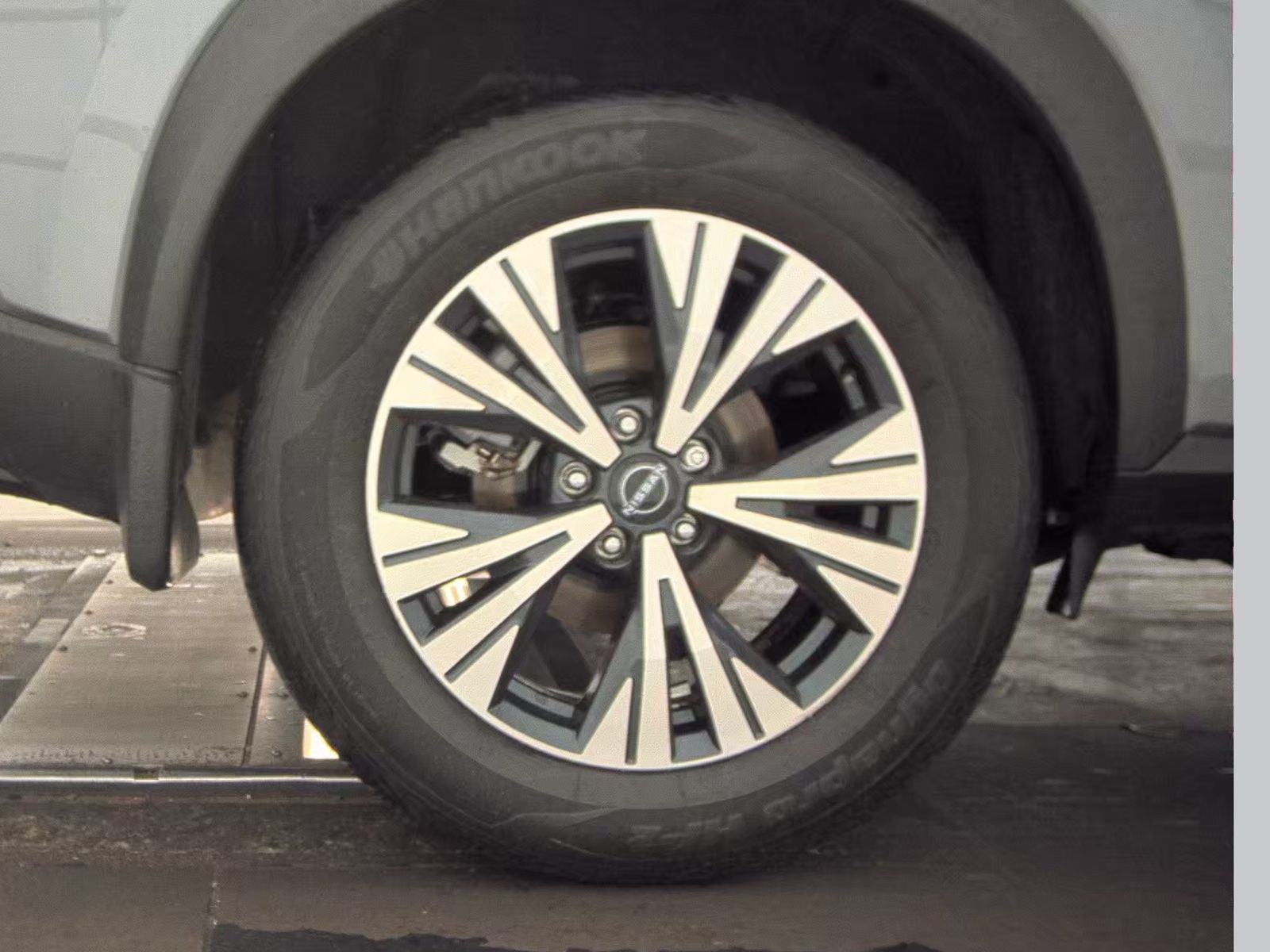 2023 Nissan Rogue SV AWD