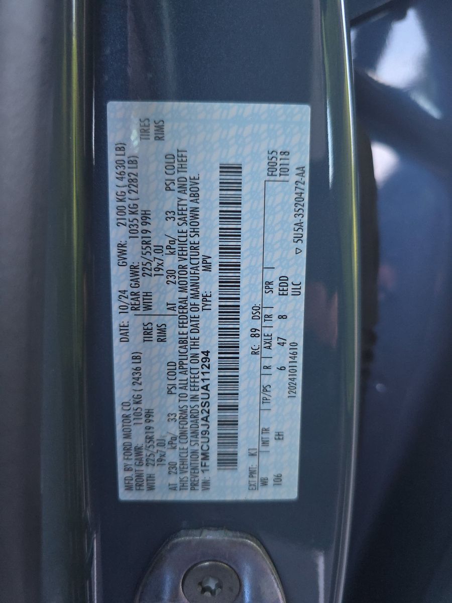 2025 Ford Escape Platinum AWD