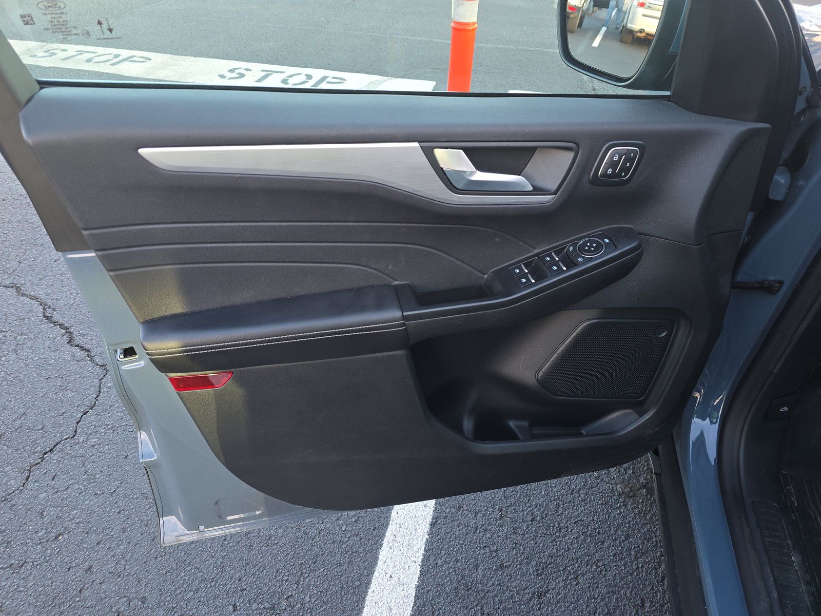 2025 Ford Escape Platinum AWD