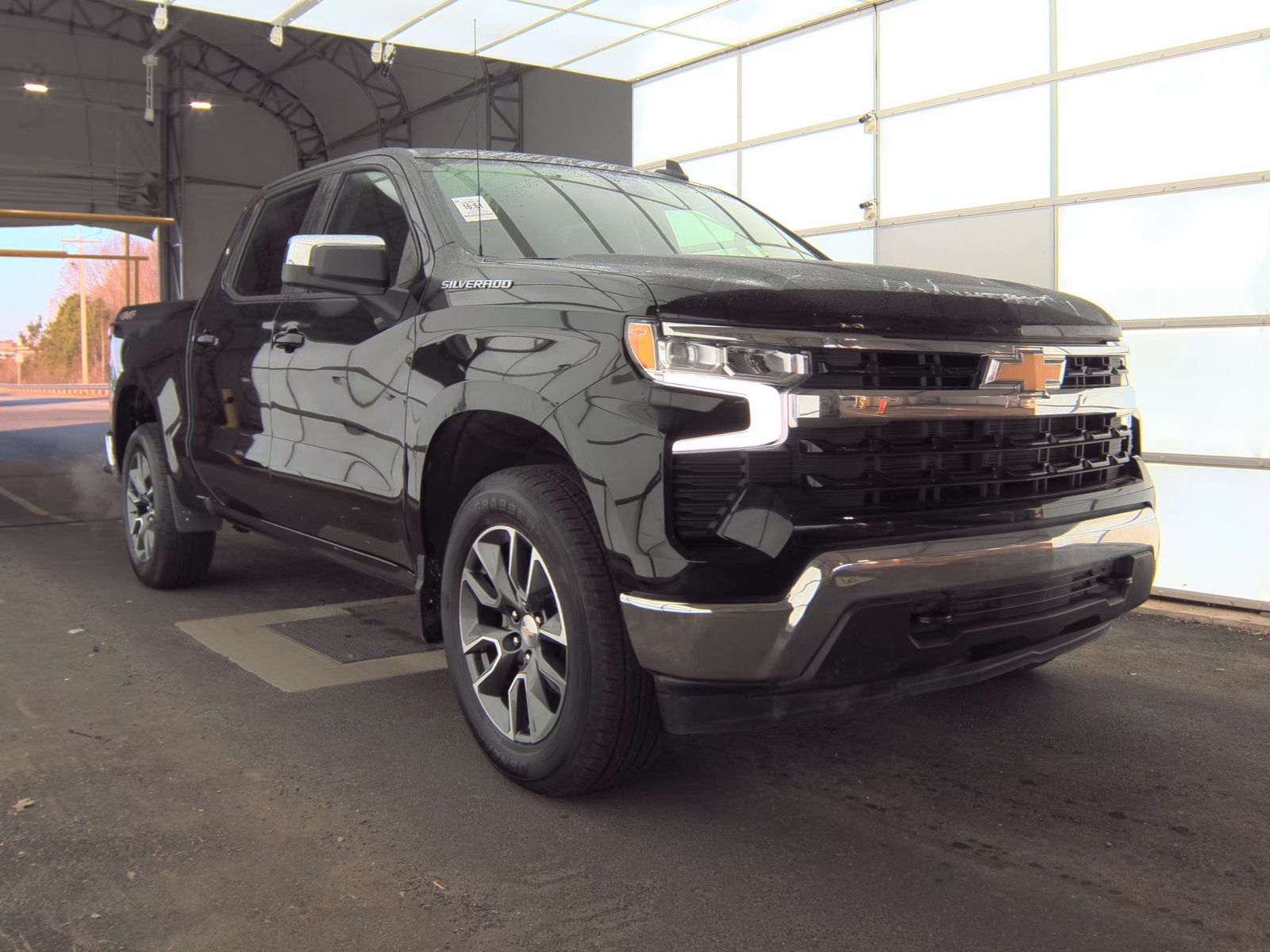 2024 Chevrolet Silverado 1500 LT AWD