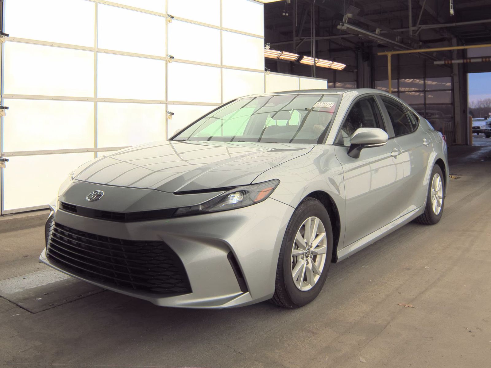 2025 Toyota Camry LE FWD