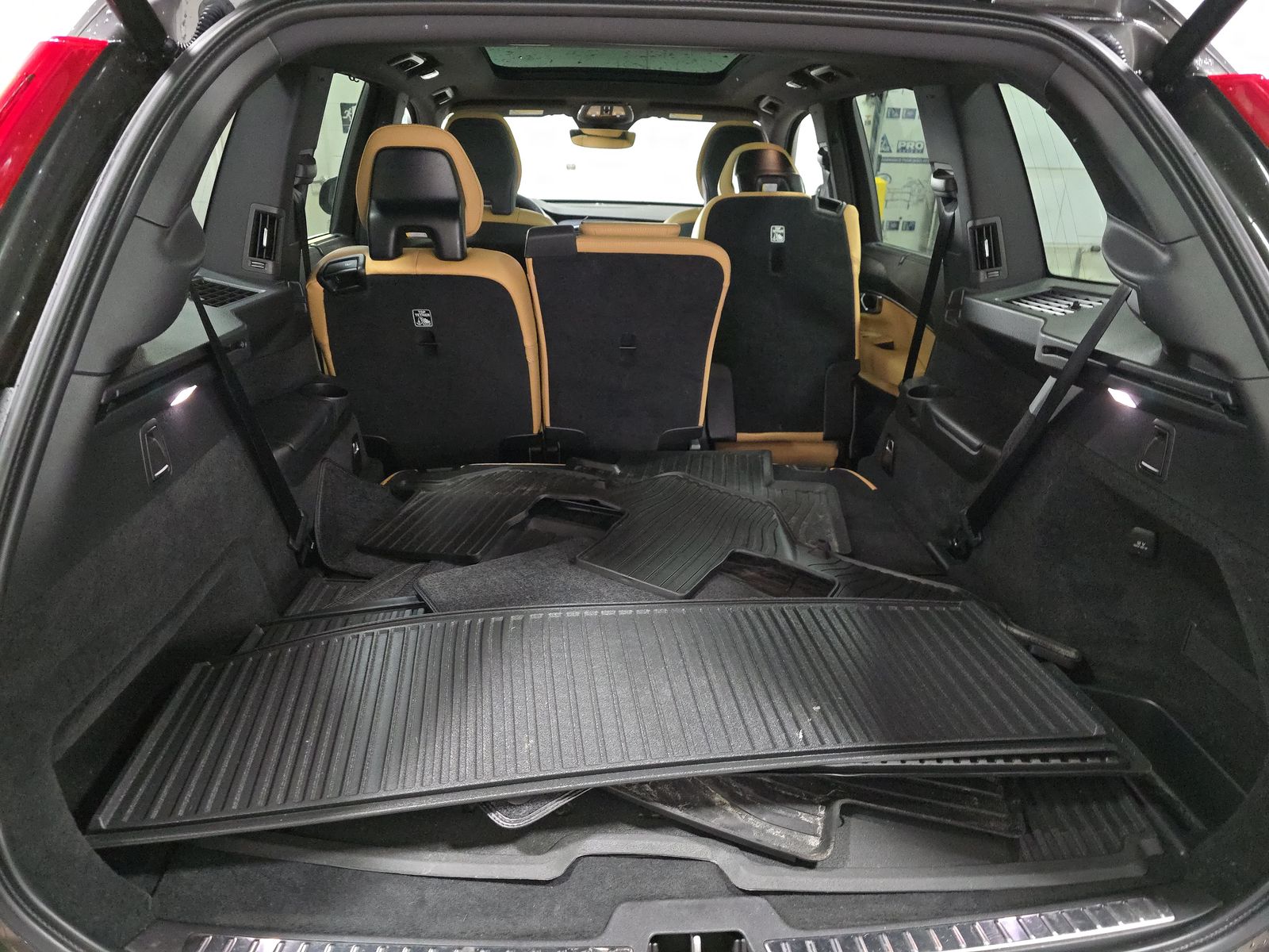 2023 Volvo XC90 Recharge T8 Ultimate AWD