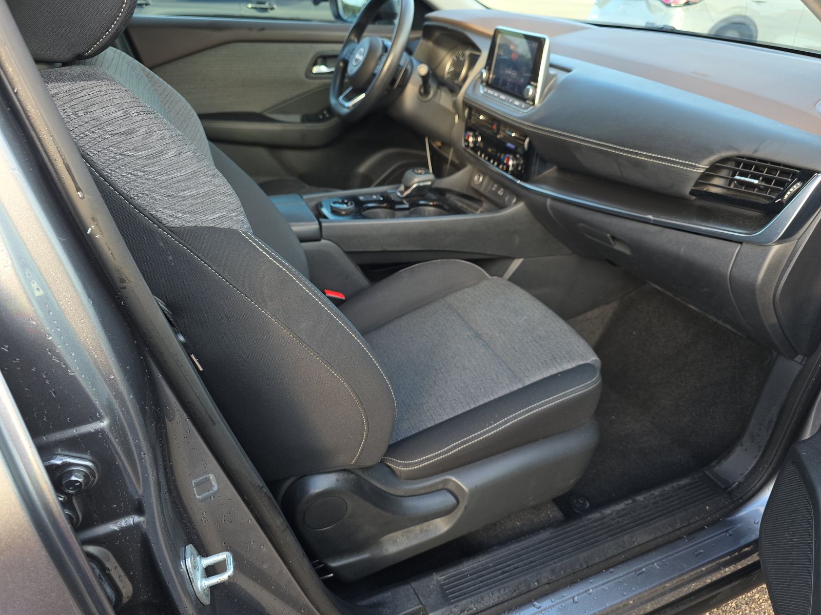 2023 Nissan Rogue SV AWD