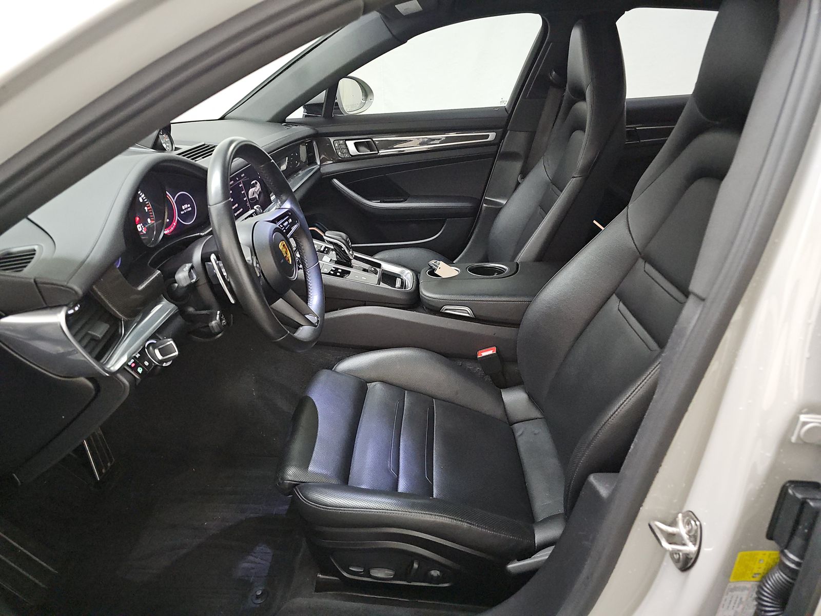 2023 Porsche Panamera 4S AWD