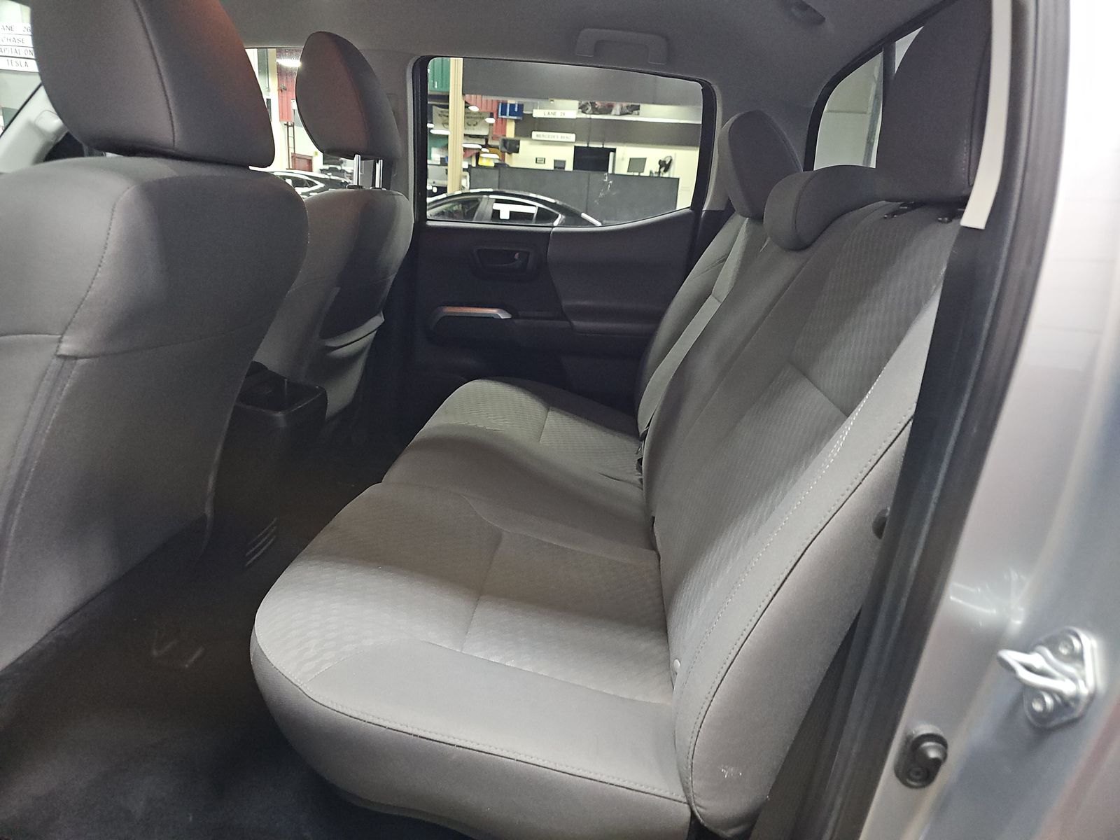 2022 Toyota Tacoma SR5 AWD